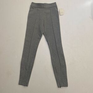 A New Day Gray Leggings Pants Women’s XS